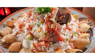 استشاري تغذية لربات البيوت: قدمي الفتة أول يوم العيد 