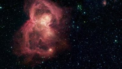 فراشة الفضاء.. صورة وقصة الظاهرة الفضائية المذهلة