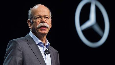 رئيس شركة دايملر  يتنحى عن منصبه رسمياً
