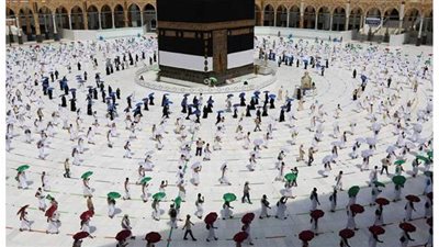 هل يجوز الإنابة فى طواف الأفاضة ورمى الجمرات؟