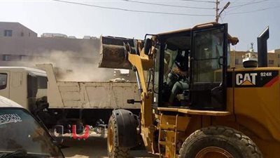 رفع 20 طن قمامة من مدينة أبو صوير بالإسماعيلية