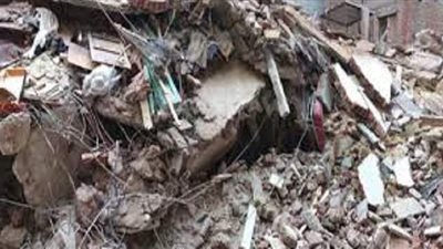 استدعاء مالك عقار انهار سقفه في الأزبكية