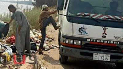 حملة نظافة بطريق طراد النيل والشاورية في قنا | صور