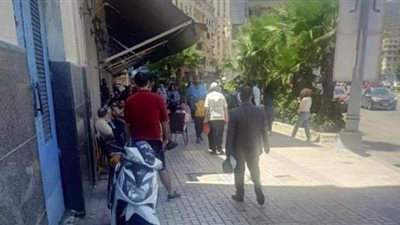 ازدحام المقاهى  بالمحتفلين بعيد  الأضحى بالإسكندرية |صور