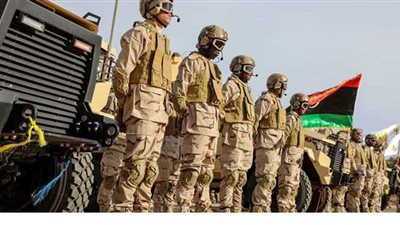 الجيش الليبي يؤكد استعداده للتعامل مع أي هدف داخل المياه الإقليمية