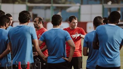 فايلر يتابع آخر تطورات المصابين في الأهلي بعد العيد