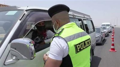 شاهد .. إجراءات المرور بتأمين احتفالات المواطنين بعيد الأضحى