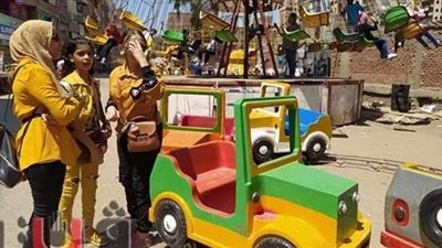 بالألعاب والتين الشوكي.. أبرز طرق الاحتفال في ثاني أيام عيد الأضحي |صور