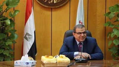 صرف 6 ملايين جنيه مستحقات واعتماد 1563 عقد عمل للمصريين بالرياض