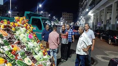 تكثيف حملات إزالة الإشغالات بكافة أحياء بورسعيد خلال العيد | صور
