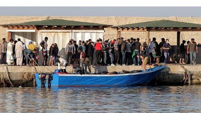 بريطانيا تدعو فرنسا لتشديد إجراءات منع عبور المهاجرين