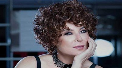 أنوشكا: الحياة تغيرت وفقدت المعاني الإنسانية بسبب كورونا