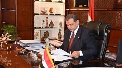 صرف   5 ملايين جنيه مستحقات المصريين بالكويت