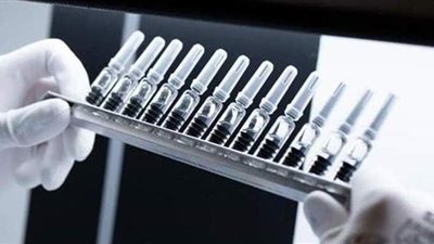 إدارة ترامب تتعاقد للحصول على 100 مليون جرعة من لقاح كورونا