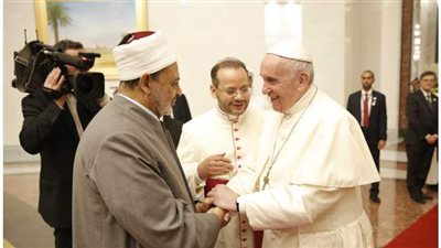 بعد انتهاء عمله كسكرتير لبابا الفاتيكان: المونسنيور يوأنس يستمر في لجنة الأخوة الإنسانية