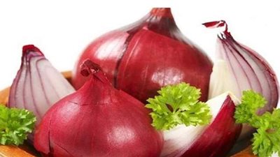 البصل ينشر عدوى فيروسية في 30 ولاية أمريكية