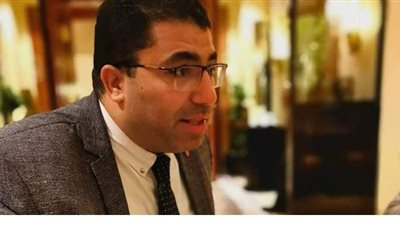 مبادرة إصلاح القطاع الصحي تنتقد قرار السماح لطلاب الصيدلة بالالتحاق بالطب