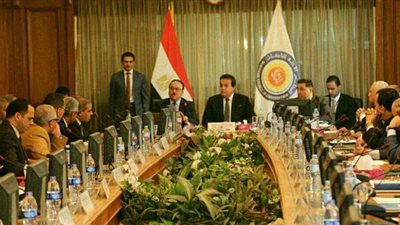 8 معلومات  توضح تفاصيل تحويل طلاب كليات الصيدلة الى الطب