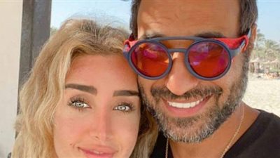 هنا الزاهد تنشر صورة جديدة مع زوجها أحمد فهمي