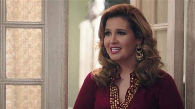 هنا شيحة تكشف عن رأيها في إقامة مهرجان الجونة في ظل أزمة كورونا | فيديو