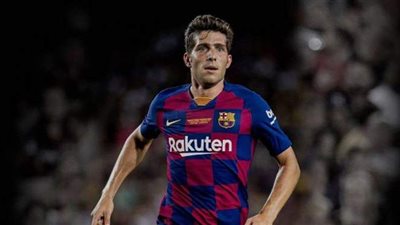 سيرجي روبيرتو يحسم موقفه من الرحيل عن برشلونة