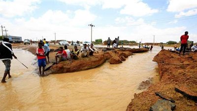 مقتل 5 أشخاص وتدمير 3500 منزل بسبب الفيضانات بالسودان
