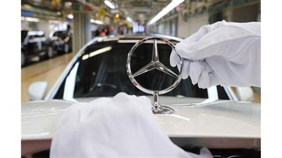 2.3 مليار دولار  خسائر بشركات السيارات