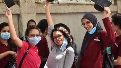 وزير التعليم يهنئ اوائل الثانوية العامة 2020 . . بعد قليل