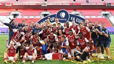 الفرق المتأهلة من الدوريات الخمسة الكبرى للدوري الأوروبي موسم 2020 - 2021