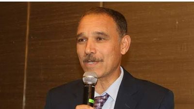 رضا البلتاجي يطالب بحماية مجرى السيل من المخلفات بحدائق حلوان