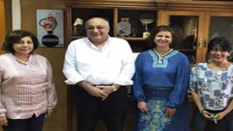 نوار مع رئيس الإذاعة