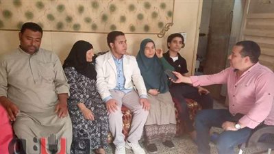 أول الجمهورية بالثانوية العامة: نظام 