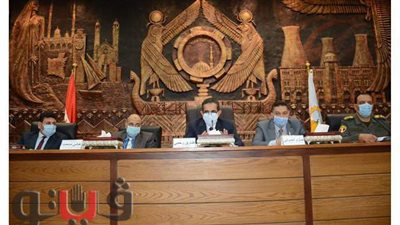 محافظ الغربية يجتمع بـ التنفيذيين لرفع درجة الاستعداد للانتخابات