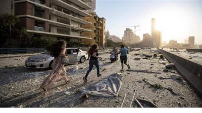 هولندا تعلن إصابة 5 من موظفيها بالسفارة في انفجار  بيروت