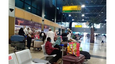 مطار القاهرة يستقبل ٥٦٠٠ راكبا على متن ٥٣ رحلة