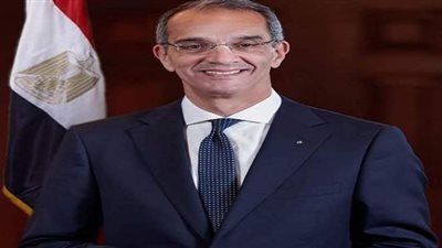 12 معلومة عن تطبيقـات الجامعـات الذكيـة وتطوير البنية التحتية والنظم التكنولوجية