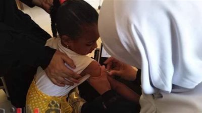 استمرار فعاليات الحملة القومية للتطعيم ضد مرض شلل الأطفال بالقصير