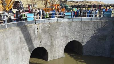 17 صورة ترصد تفاصيل سحارة سرابيوم تزامنا مع ذكرى افتتاح قناة السويس الجديدة