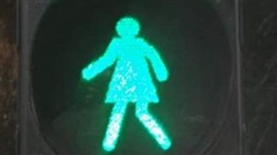 مومباي تضع صورة سيدة على إشارات المرور