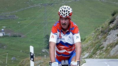 لتحدي كورونا.. وزير خارجيه لوكسبورج يجوب فرنسا على دراجة هوائية