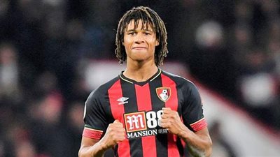 مانشستر سيتي يتعاقد مع ناثان أكي مدافع بورنموث