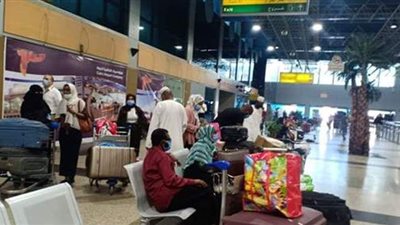 مطار القاهرة يستقبل ٧٥٠٠ راكب على متن  ٦٠ رحلة