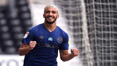 جزائري يقترب من ارتداء قميص توتنهام بطلب من مورينيو