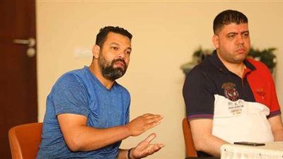 عبد الظاهر السقا يوضح تأثير غيابات الزمالك أمام المصري.. الليلة