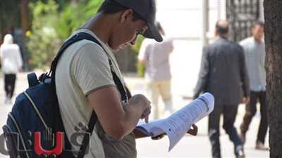 طالب يتظلم من نتائج امتحانات الثانوية: حصلت على 90% واتظلمت في الفيزياء والعربي | فيديو