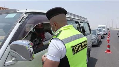 ضبط 1380 سائق نقل جماعي لعدم الالتزام بارتداء الكمامات