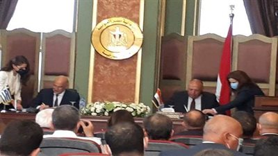 رسمياً.. توقيع اتفاقية تعيين الحدود البحرية بين مصر واليونان | صور