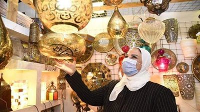 نيفين القباج تفتح معرض ديارنا بـ