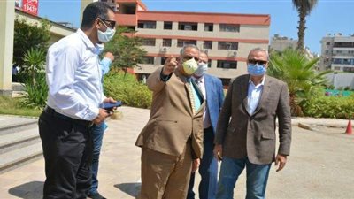 محافظ القليوبية يتفقد مقر اللجنة العليا لانتخابات الشيوخ باستاد بنها