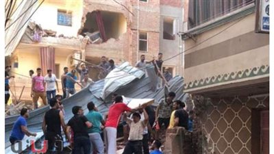 انهيار منزل بمنطقة الرجبي بالمحلة الكبرى..  والبحث عن ضحايا تحت الأنقاض | فيديو وصور